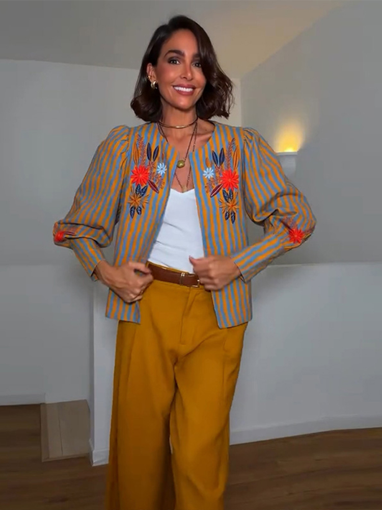 Winter Clothing Women'S - 2026年初秋ストライプフラワー刺繍ジャケットラウンドネック長袖ルーズコートカジュアル新作デイリーレディース服