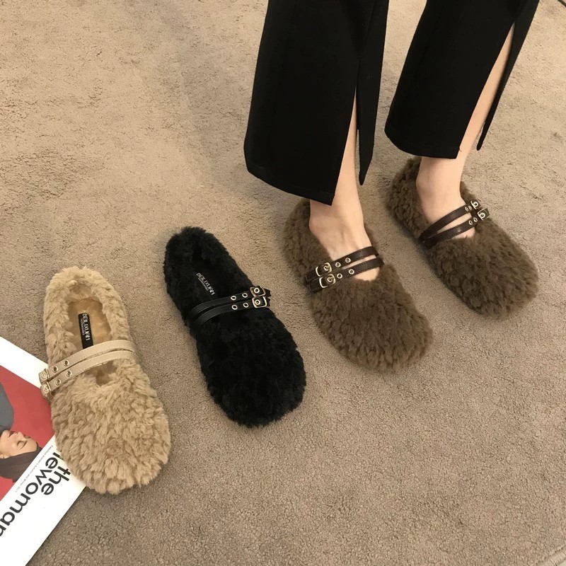 デザイナー暖かいコットンレディースフラットシューズ、レディー - Winter Clothing Women'S のレビューと価格