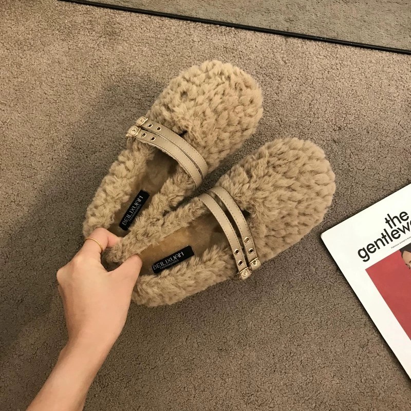 デザイナー暖かいコットンレディースフラットシューズ、レディー - Winter Clothing Women'S のレビューと価格
