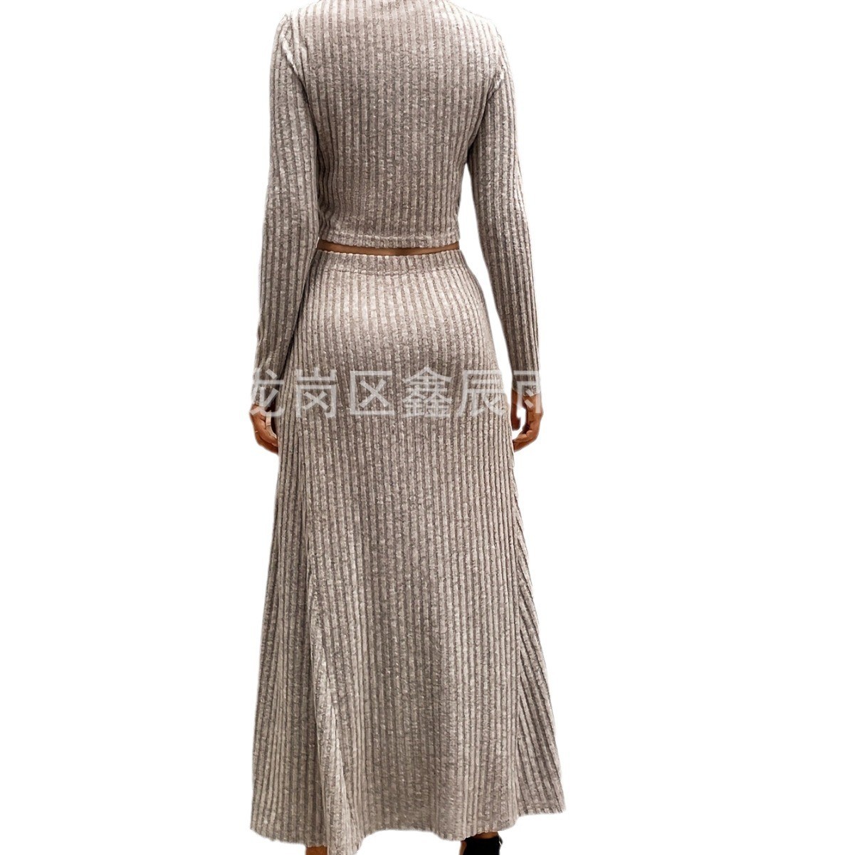冬のレディース服2点セット スリム長袖ニットトラックスーツ  - Winter Clothing Women'S のレビューと価格